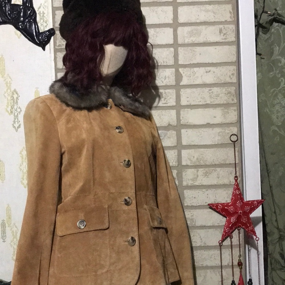 Alfani Leather coat with detachable fur collar!